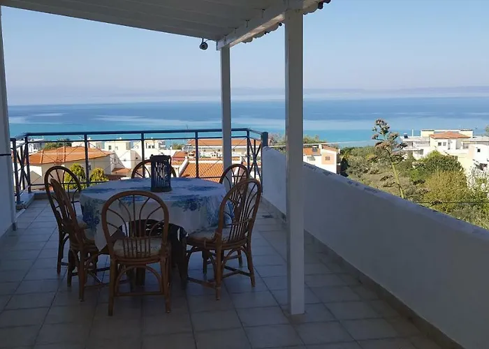 Christina's Panoramic View Casa vacanze Polychrono